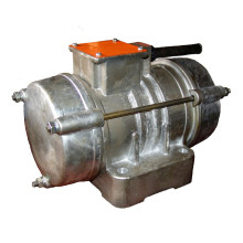 Вибратор площадочный ВИ-9-8 Н (ресурс 5000 ч.) Вибратор площадочный ВИ-9-8 Н (ресурс 5000 ч.)