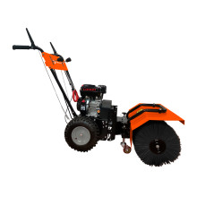 Бензиновая самоходная подметальная машина YARD FOX 600SL