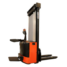 Самоходный электрический штабелер RAKUDA BPLW 2000 36 с платформой для оператора