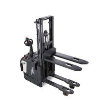 Электрический штабелер Tisel ESi2040 DX