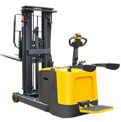 Штабелер-ричтрак самоходный с платформой XILIN 1.5т 3.0м CQD15R