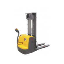 Штабелер самоходный XILIN CTDR15-III 1,5 т 2,5 м (сопровождаемый)