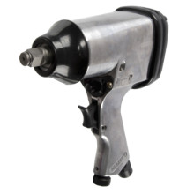 Гайковерт пневматический Quattro Elementi 320 Нм, 1/2, кейс, набор головок